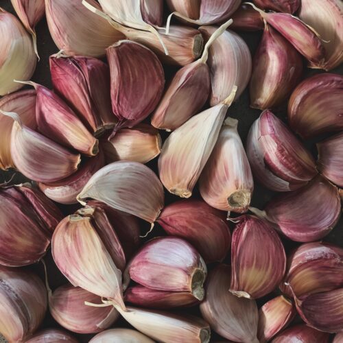 Unpeeled Garlic cloves